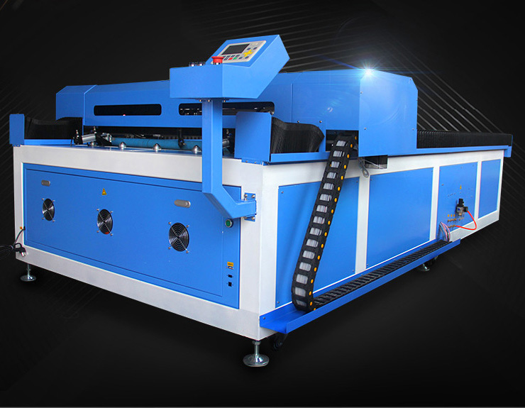 激光雕刻机有哪一些主要的优势(图2) 大型激光雕刻机,精工制作,品质卓越